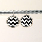 Faux Zig Zag Black Necklace