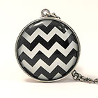 Faux Zig Zag Black Necklace