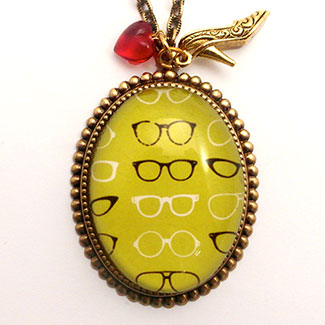 Beetle Juice Deluxe Necklace