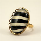 THe Whites Stripes Petite Ring