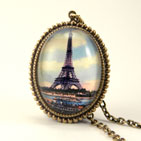 Eiffel Tower Deluxe Pendant Necklace